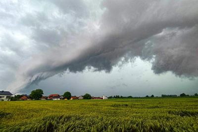 Do petka zvečer bodo pogoste padavine z nevihtami