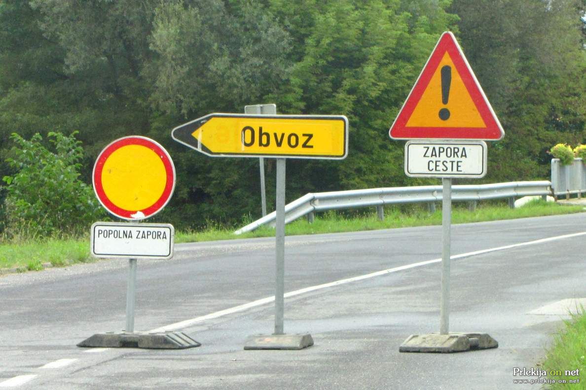 Zaprtih bo več cest Zaprtih bo več cest