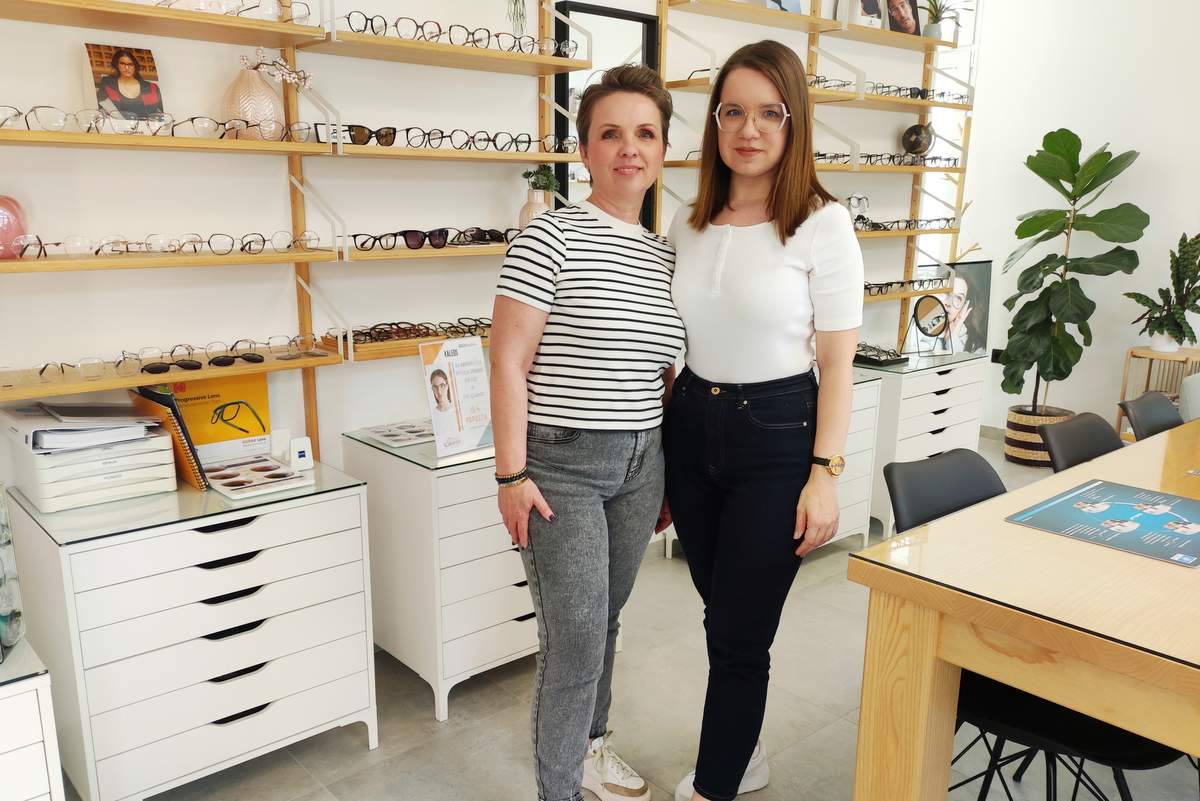 Se vidimo - Tanja in Sarah, vaši optičarki