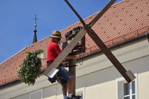 Postavljanje klopotca v Ljutomeru