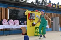 Prvošolčkom OŠ Radenci in Kapela šolske torbe
