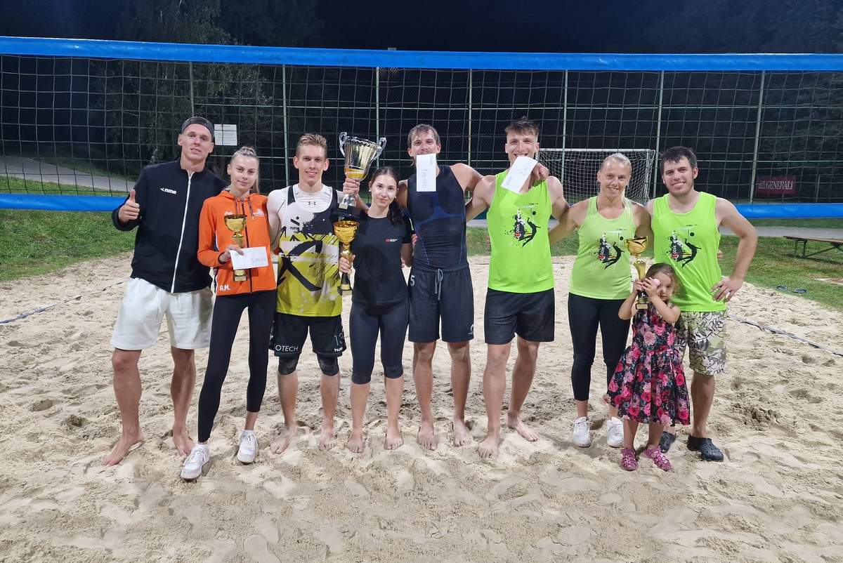 Zmagala je ekipa Car wash cafe Zmagala je ekipa Car wash cafe