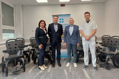 Donacija rehabilitacijskih vozičkov