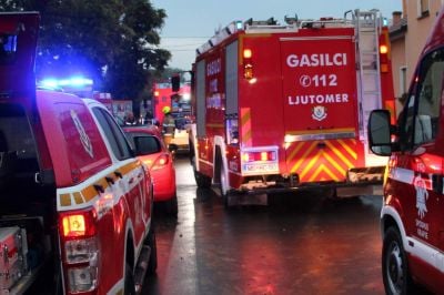 Posredovali so gasilci