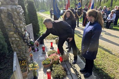 Slovesnost pri Smodiševem mlinu na Moti