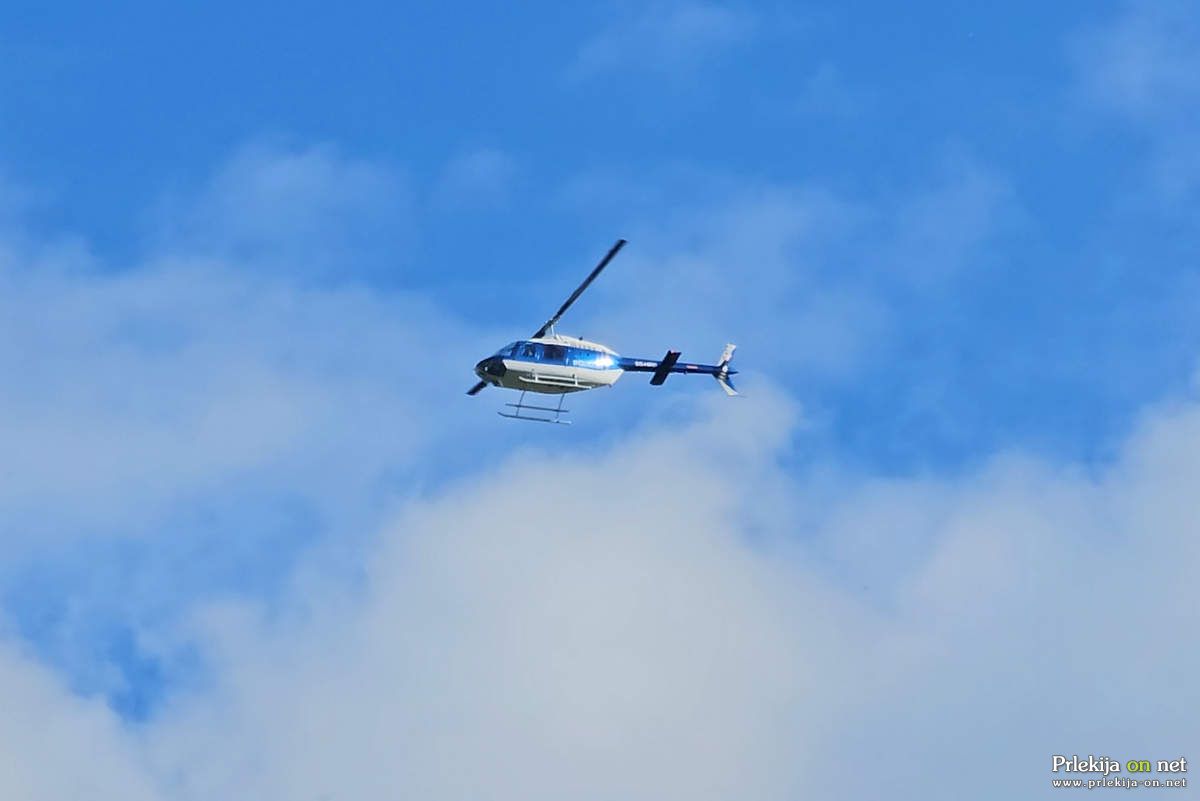 Policijski helikopter