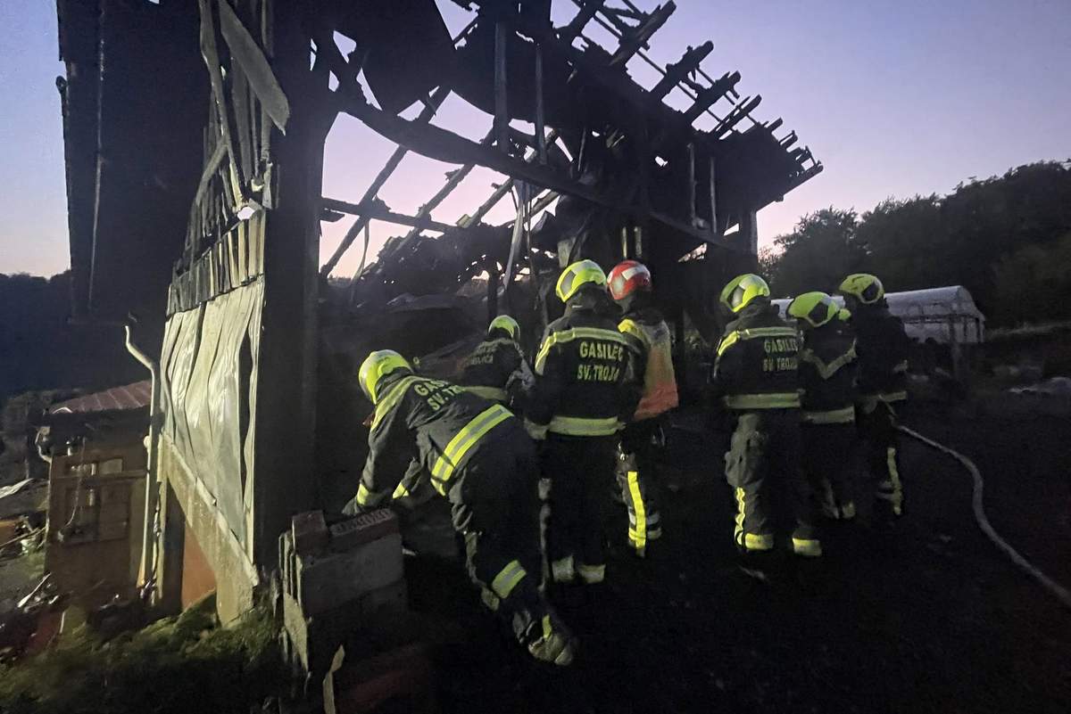 Požar so pogasili gasilci Požar so pogasili gasilci