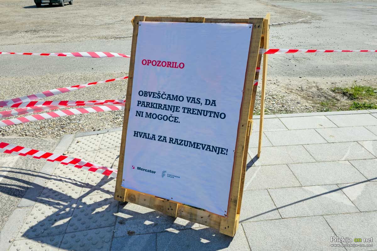 Parkirišče je zaprto