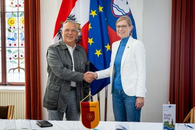 Mag. Karl Lautner, župan mesta Bad Radkersburg in Urška Mauko Tuš, županja občine Gornja Radgona
