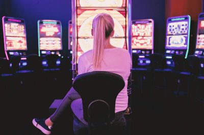 Zakaj Megaways ostaja priljubljena mehanika v igralnih avtomatih. Mnenje strokovnjakov Fat Pirate Casino