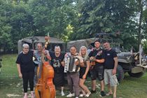 Srečanje lastnikov in ljubiteljev vojaških vozil