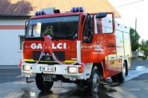 Sprejem gasilske cisterne v Orehovcih