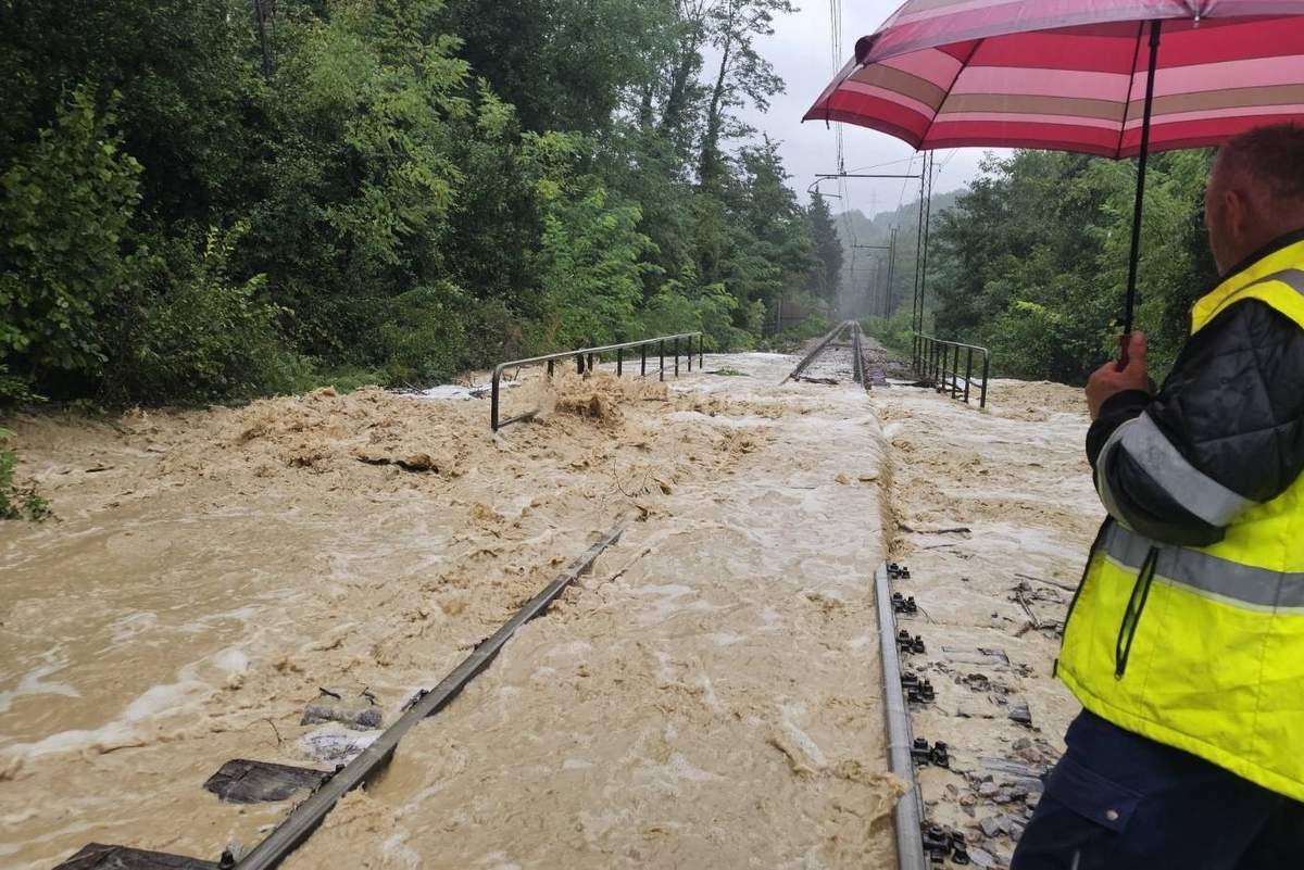 Proga Divača - Koper je zaprta zaradi posledic neurja