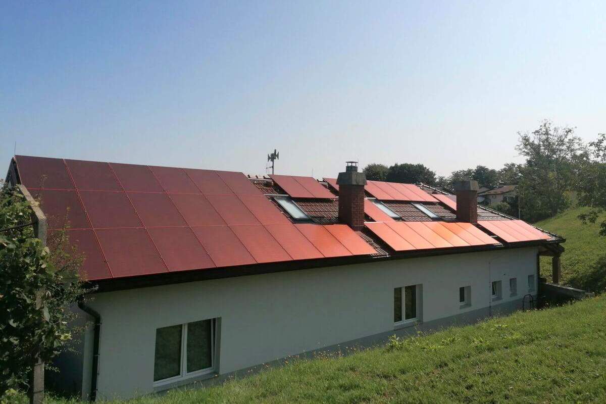 Sončna elektrarna na Vaško gasilskem domu PGD Kapela. Vir: PGD Kapela