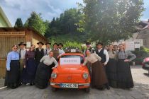 Folklorna skupina KD Cven na »gaudi«