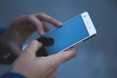 Uporabniki bodo prejeli testno sporočilo na mobilni telefon