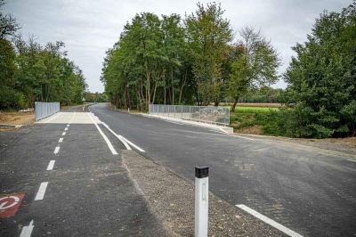 Prenovljena Noršinska ulica z novim mostom in kolesarsko stezo