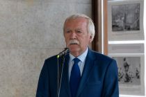Spomin na 80. obletnico zmage Kitajske v narodnoosvobodilni vojni