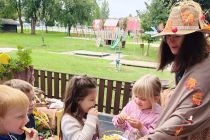 Tetka Jesen v vrtcu Manka Golarja, enoti Kocljeva 2