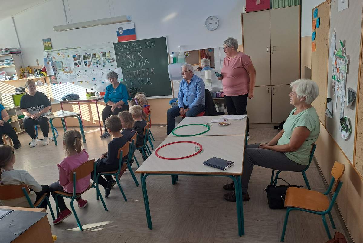 Srečanje otrok vrtca Grozdek Kapela in Društva diabetikov Gornja Radgona
