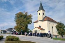 Obnovljeni Bruncov križ in župnijski dan v Dokležovju