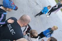 Otroci iz vrtca pri gasilcih
