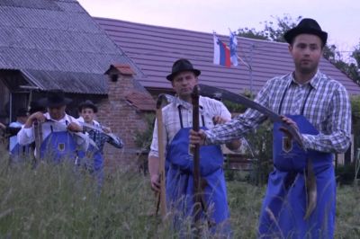 Obujamo spomine – Košnja nekoč