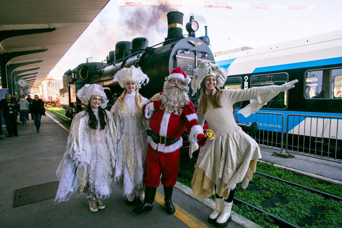 Božiček za december 2025 načrtuje 15 voženj Božiček za december 2025 načrtuje 15 voženj