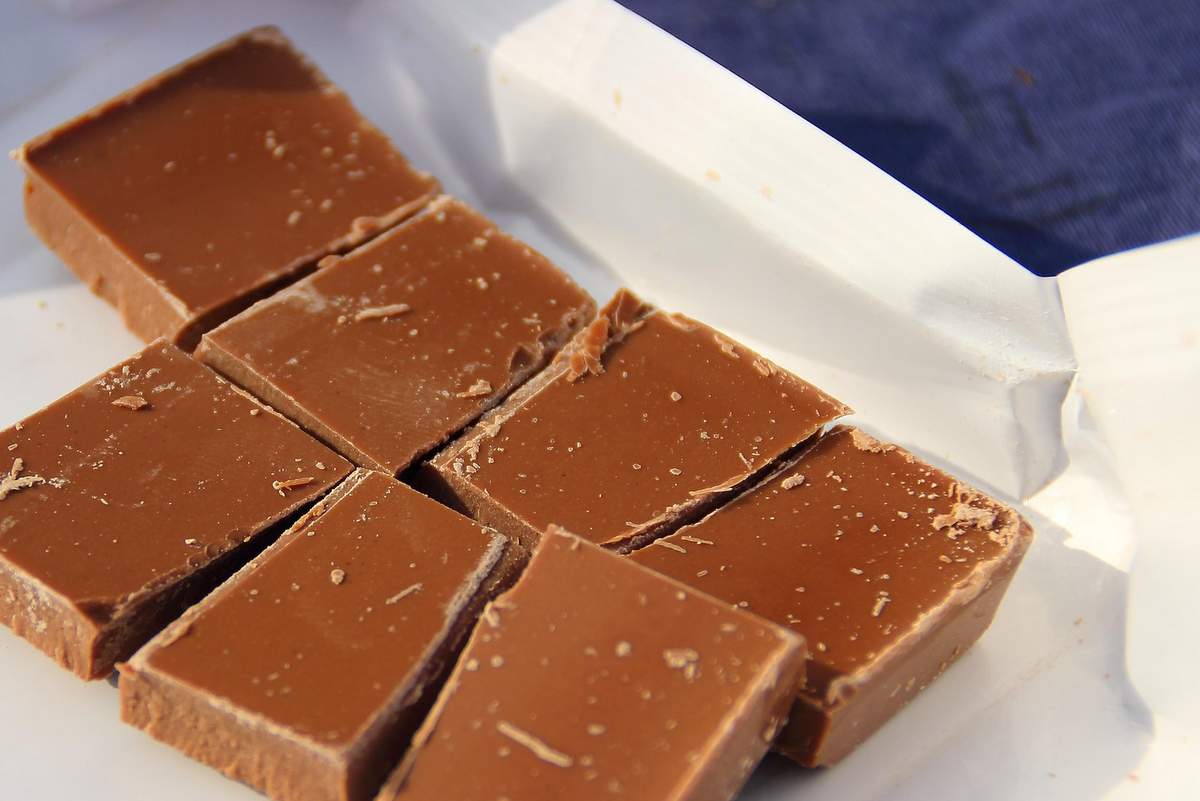 Odpoklicali so čokolado (simbolična fotografija) Odpoklicali so čokolado (simbolična fotografija)