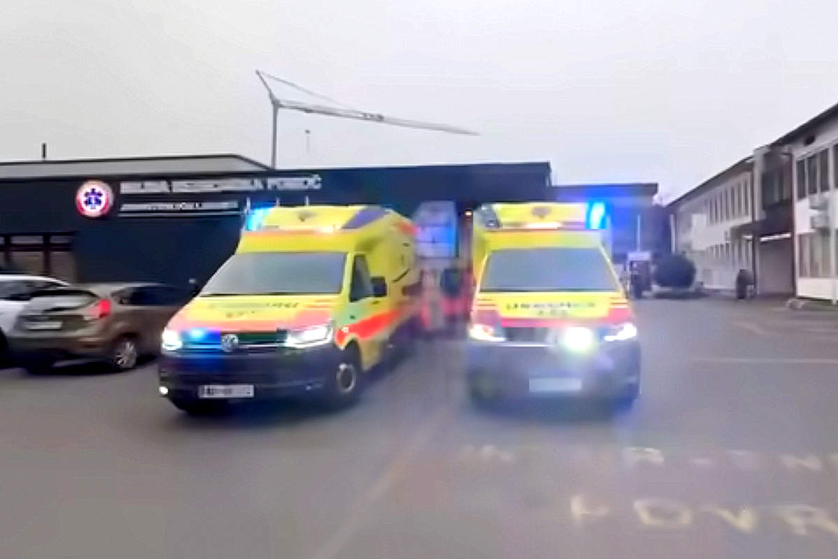 Tudi v Zdravstvenem domu Ljutomer so se pridružili simbolnemu poklonu Tudi v Zdravstvenem domu Ljutomer so se pridružili simbolnemu poklonu