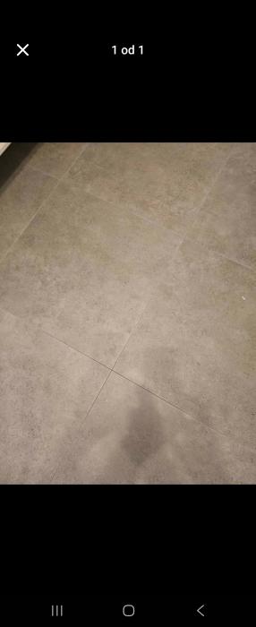 Steklena vrata za tus+ploscice