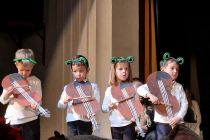 Babicaj podaj mi roko 2025