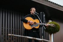 Jurakovo »Sončnično polje« v Vučji vasi