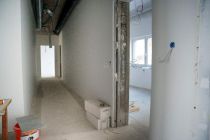 Poslovno-stanovanjski objekt v Apačah