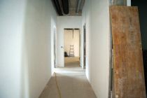 Poslovno-stanovanjski objekt v Apačah