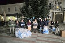 Okrasitev prazničnega drevesa