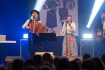 Prvi samostojni koncert Ben-Maj in Julia