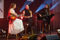 Prvi samostojni koncert Ben-Maj in Julia