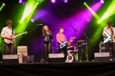 Dobrodelni koncert Mladi(m) pomagamo