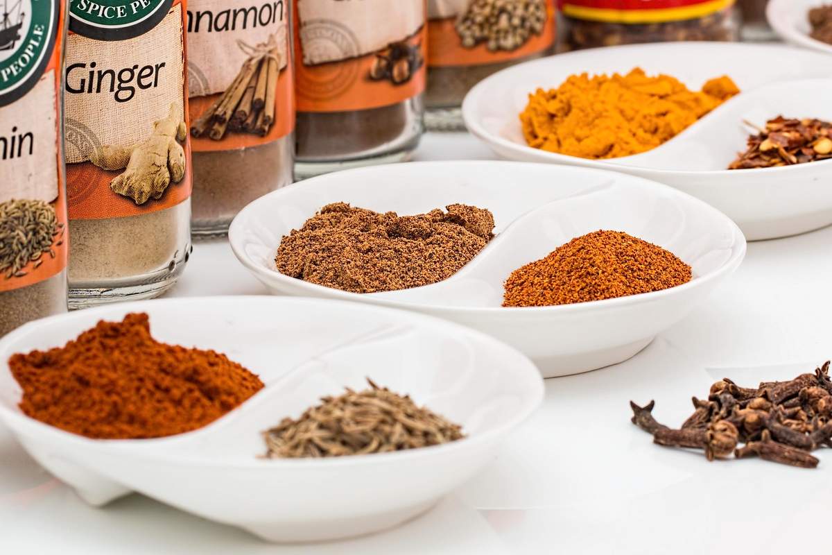 Odpoklicali so cimet (simbolična fotografija) Odpoklicali so cimet (simbolična fotografija)