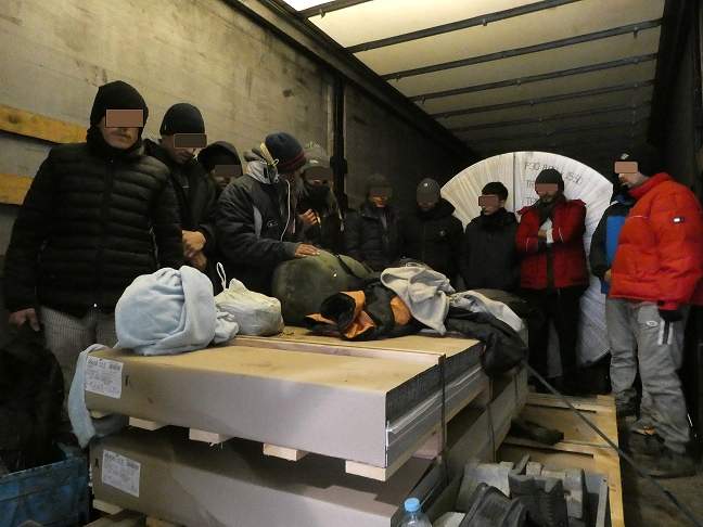 Tujci, foto: PU Maribor