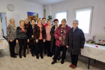 Božična razstava članic DU Križevci
