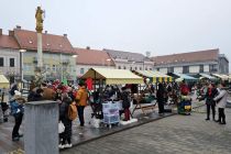 Božično-novoletna tržnica v Ljutomeru