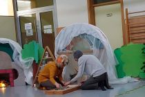 Dramatizacija »Iščemo hiško za božično miško«