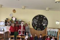 Dramatizacija »Iščemo hiško za božično miško«