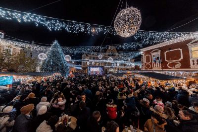 Prižig lučk na Ptuju