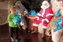 Obdarovanje otrok pri Mali Nedelji