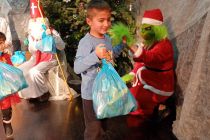 Obdarovanje otrok pri Mali Nedelji