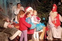 Obdarovanje otrok pri Mali Nedelji