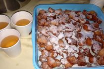 Prižig lučk na Stari Gori